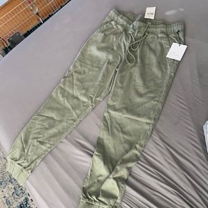 Nordstrom - Bella Dahl Soft Army Pants - NEVER WORN
